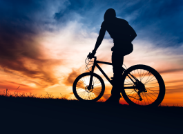 Play safe this summer: bike safety tips