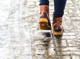 5 Tips for safe winter walking