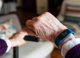 Wearable tech improves care for those with Parkinson’s